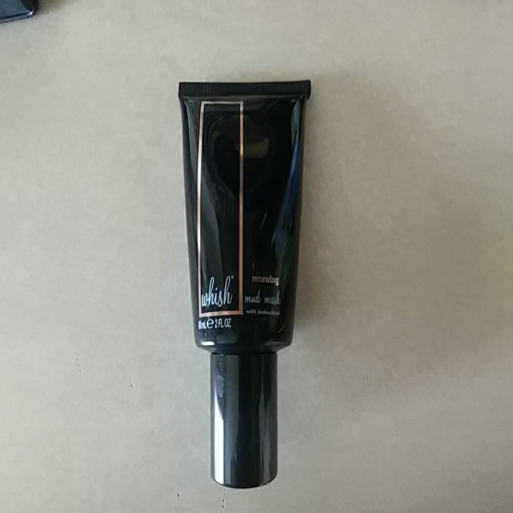 Wish renewing mud mask